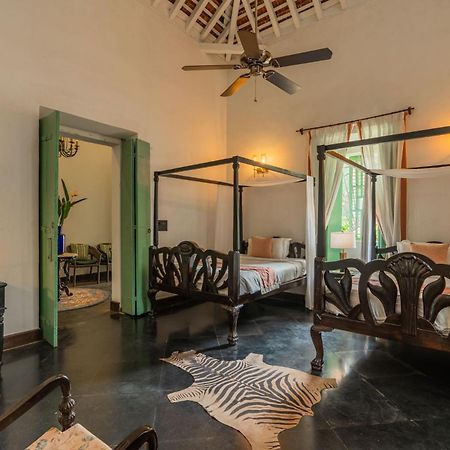 Stayvista At Amalia By Tellado With Pool, Wifi Assagao ภายนอก รูปภาพ