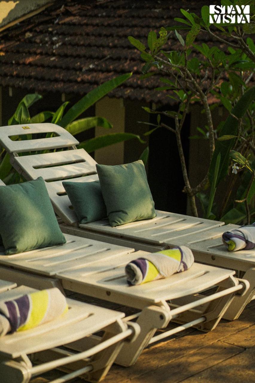 Stayvista At Amalia By Tellado With Pool, Wifi Assagao ภายนอก รูปภาพ