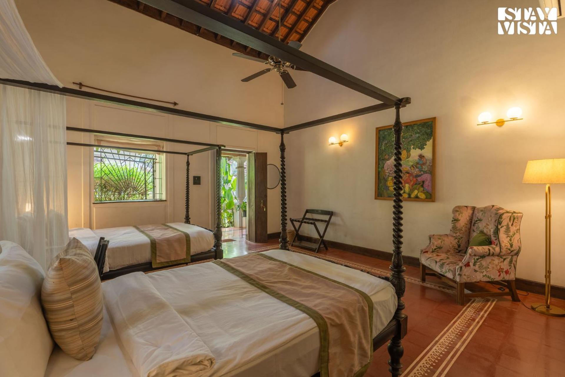 Stayvista At Amalia By Tellado With Pool, Wifi Assagao ภายนอก รูปภาพ